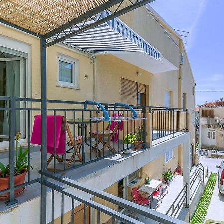 Apartment Ivanka Omiš Exteriör bild