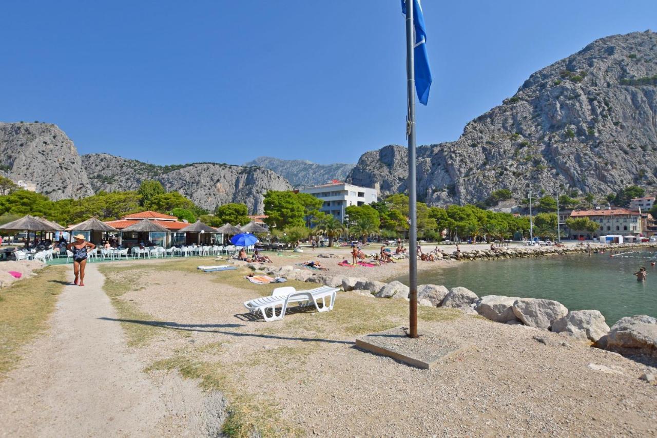 Apartment Ivanka Omiš Exteriör bild
